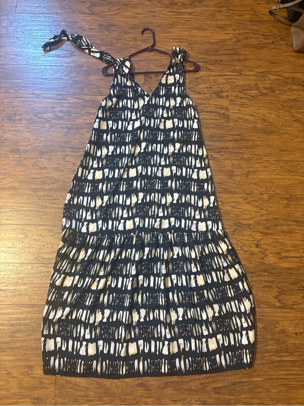 Banana Republic Black and White Brushstroke Maxi Dress